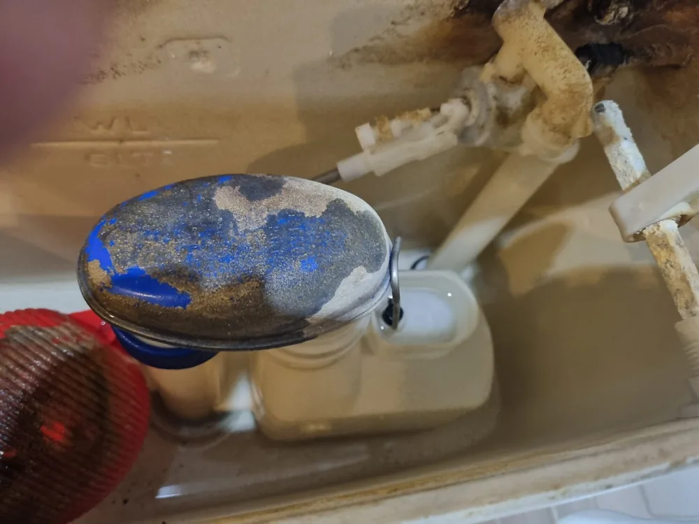 Limescaled toilet fill valve before overhaul